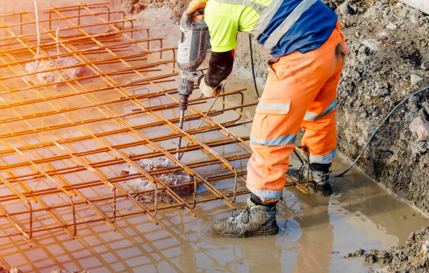 Best Concrete Demolition Services in Chigan Center, MI
